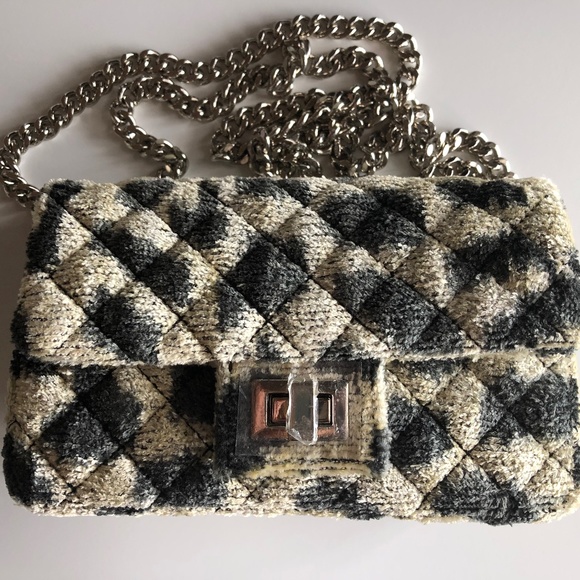 Rough Studio Mini Velvet Bandita Bag - Picture 2 of 9